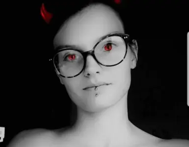 Genesia MYM